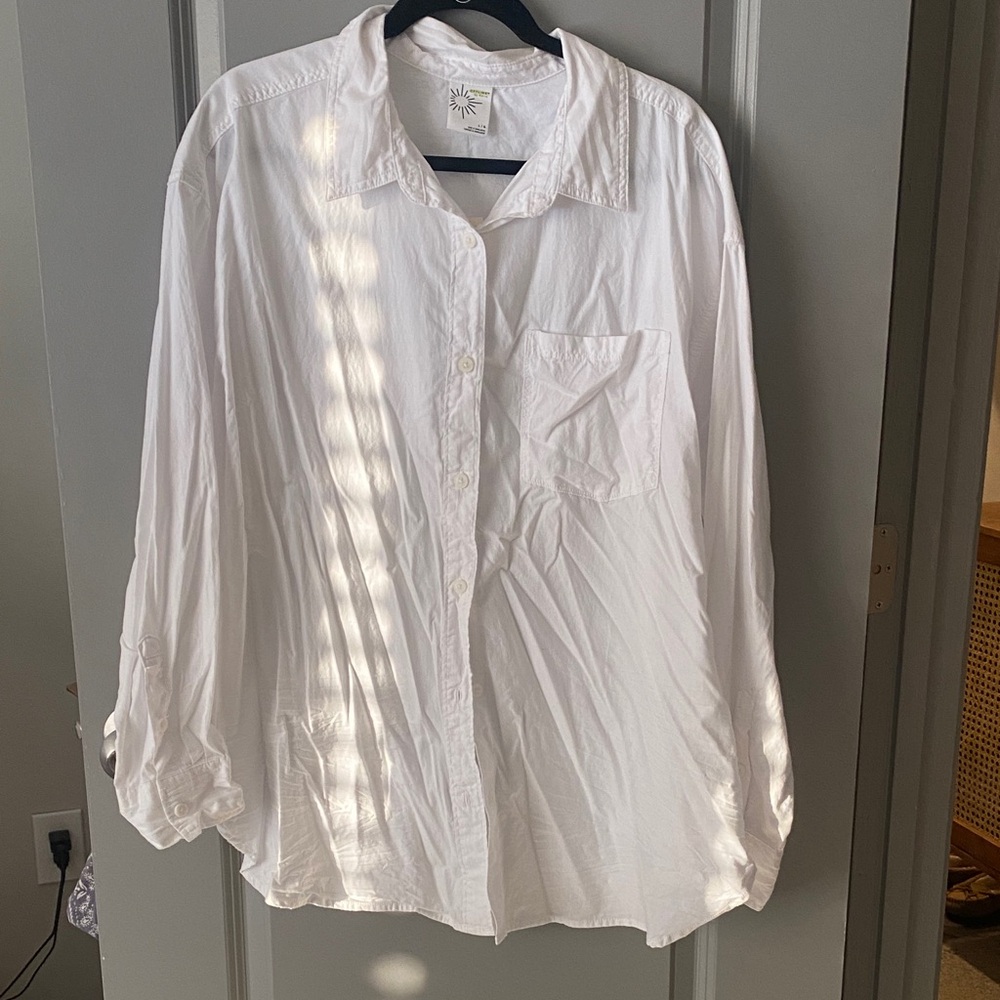 Aerie White Button Down Shirt